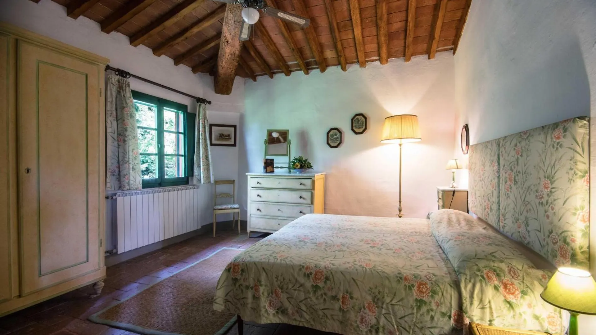 Apartment With Large Garden And Pool On The Hills Of Pisa Holiday home