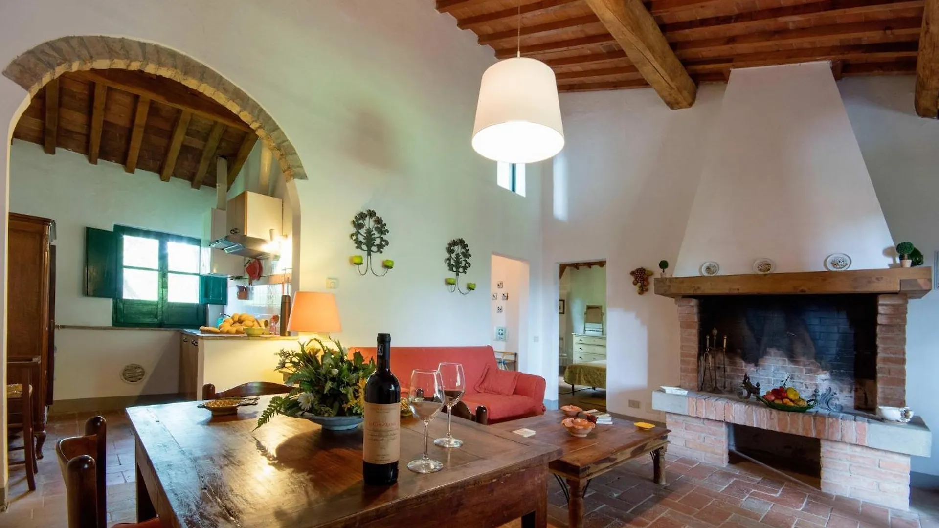 Apartment With Large Garden And Pool On The Hills Of Pisa
